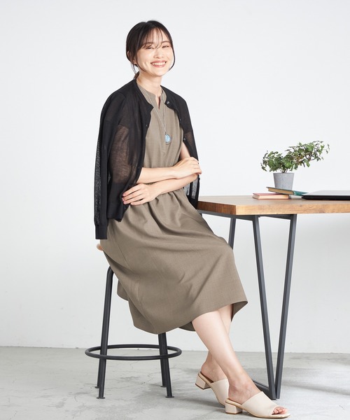 A/C DESIGN BY ALPHA CUBIC(エーシーデザインバイアルファキュービック)の「【洗濯可能】シアーカーディガン(カーディガン/ボレロ・レディース・ライトグレー/ブラック・M/L/LL)」の8枚目の写真