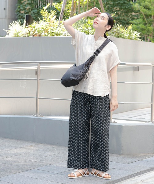 studio CLIP(スタディオクリップ)の「2WAYくしゅくしゅショルダーバッグ(ショルダーバッグ・レディース・ブラック/オフホワイト/グリーン/オレンジ・FREE)」の5枚目の写真