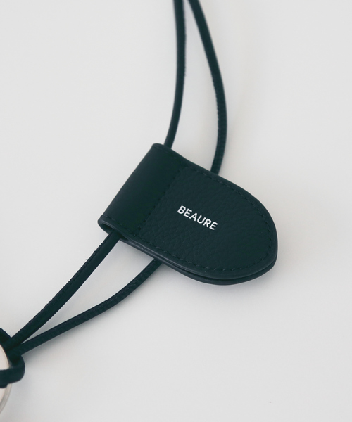 Beau're(ヴュレ)の「【WEB限定】【BEAURE】レザーモバイル&マスクストラップショルダー(スマホグッズ・レディース・ブラック/シルバー/ベージュ/ライラック・フリー)」の6枚目の写真