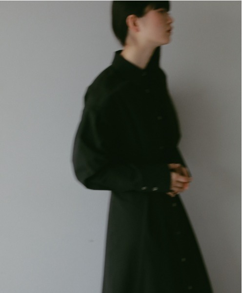 CASA FLINE(カーサフライン)の「バックレースアップシャツドレス(シャツワンピース・レディース・ネイビー/アイボリー/カーキ/ブラック・FREE)」の21枚目の写真