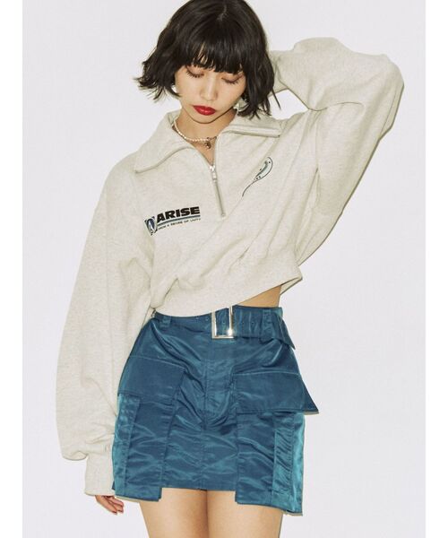 jouetie（ジュエティ）の「クロップドハーフZIPプルオーバー（スウェット・レディース・ブルー/グレー/ブラック・MEDIUM）」の9枚目の写真