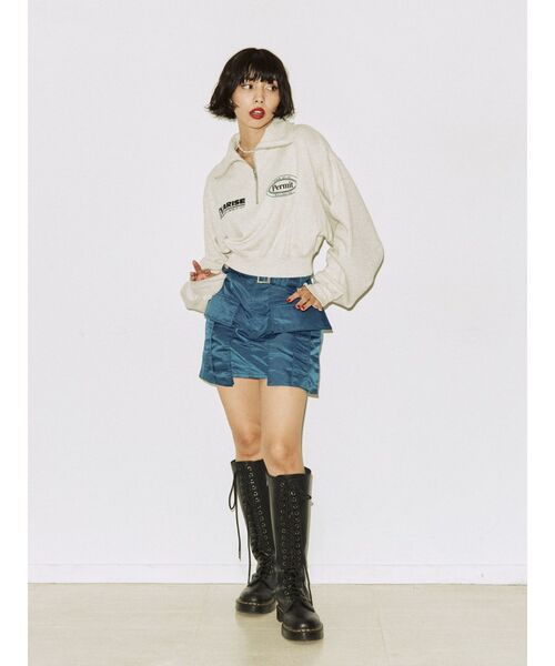 jouetie（ジュエティ）の「クロップドハーフZIPプルオーバー（スウェット・レディース・ブルー/グレー/ブラック・MEDIUM）」の15枚目の写真