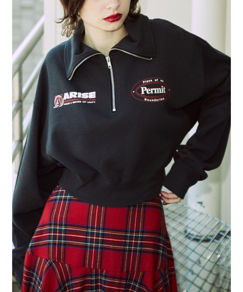 jouetie（ジュエティ）の「クロップドハーフZIPプルオーバー（スウェット・レディース・ブルー/グレー/ブラック・MEDIUM）」の2枚目の写真