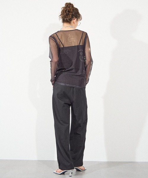 ELLEgirl（エルガール）の「サイドカットスウェットワイドパンツ【ELLEgirl/エル ガール】（スウェットパンツ・レディース・ブラック/ライトパープル/アイボリー・FREE）」の15枚目の写真