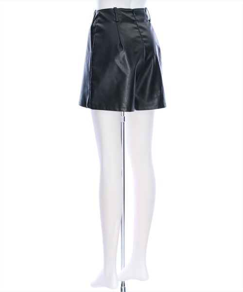 ショートパンツ シンプル 着回し 大人カジュアル 楽ちん L3395 Oblada 2025 SUMMER Pants & Short Pants Style – CINCH inc