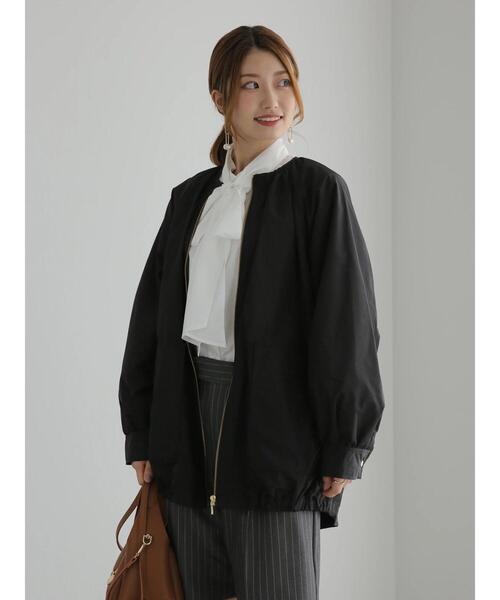 Te chichi（テチチ）の「オーバルメタル×パールピアス（ピアス（両耳用）・レディース・ゴールド・F）」の3枚目の写真