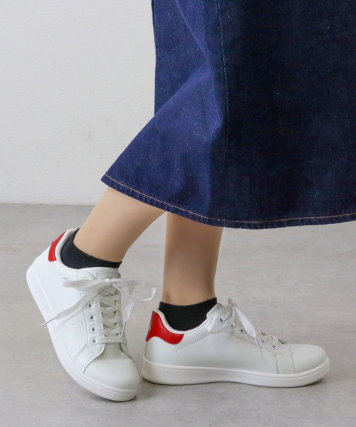 AAA+（サンエープラス）の「軽量 コートスタイルスニーカー（スニーカー・レディース・ホワイト×グリーン/ホワイト×ホワイト/ホワイト×ブラック/ブラック/ブラック×ブラック/ホワイト×レッド・40/41/37/35/38/39/36）」の8枚目の写真