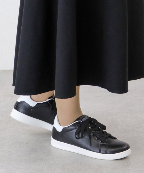 AAA+（サンエープラス）の「軽量 コートスタイルスニーカー（スニーカー・レディース・ホワイト×グリーン/ホワイト×ホワイト/ホワイト×ブラック/ブラック/ブラック×ブラック/ホワイト×レッド・40/41/37/35/38/39/36）」の12枚目の写真