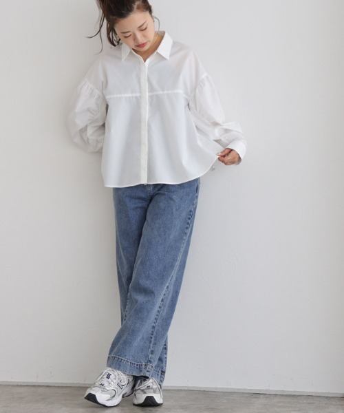 Pierrot(ピエロ)の「変形ギャザースリーブシャツ(シャツ/ブラウス・レディース・ミント/オフホワイト/ネイビー・L/M)」の6枚目の写真