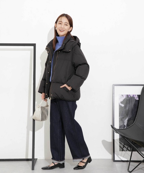 NANO universe（ナノユニバース）の「撥水加工 フードショートダウンコート（ダウンジャケット/コート・レディース・ベージュ/ブラック/アイボリー・FREE）」の10枚目の写真