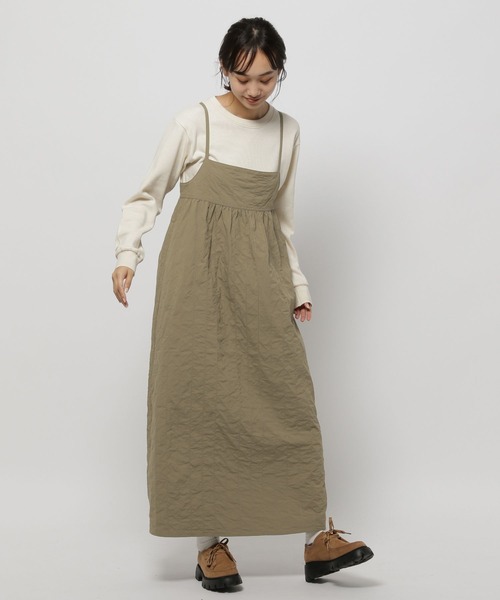 niko and...(ニコアンド)の「キルトミリタリキャミワンピース(ワンピース・レディース・ブラック/ベージュ・FREE)」の6枚目の写真