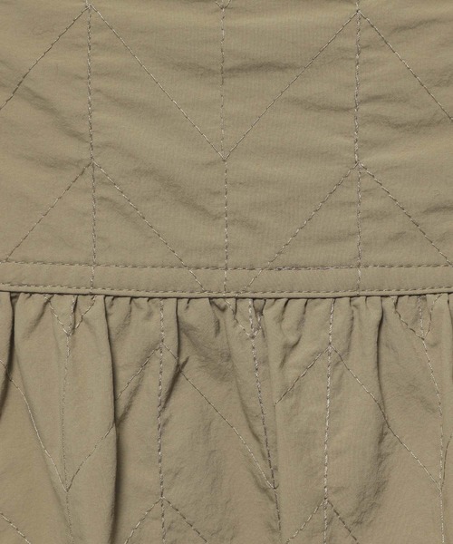 niko and...(ニコアンド)の「キルトミリタリキャミワンピース(ワンピース・レディース・ブラック/ベージュ・FREE)」の17枚目の写真