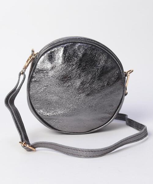 en recre（アンレクレ）の「【Laboratorio Mariucci】ラウンド型チェーンショルダーバッグ（ショルダーバッグ・レディース・チャコール/カーキ・FREE）」の6枚目の写真