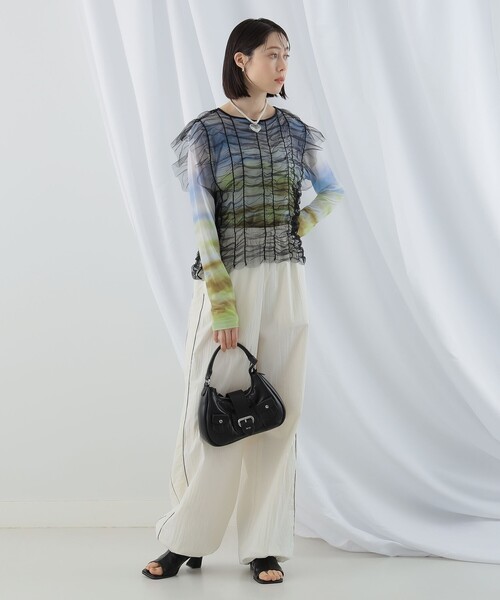 Ray BEAMS(レイビームス)の「JW PEI / Jolene Handle Bag(ハンドバッグ・レディース・ブラック/ピンク・ONE SIZE)」の3枚目の写真