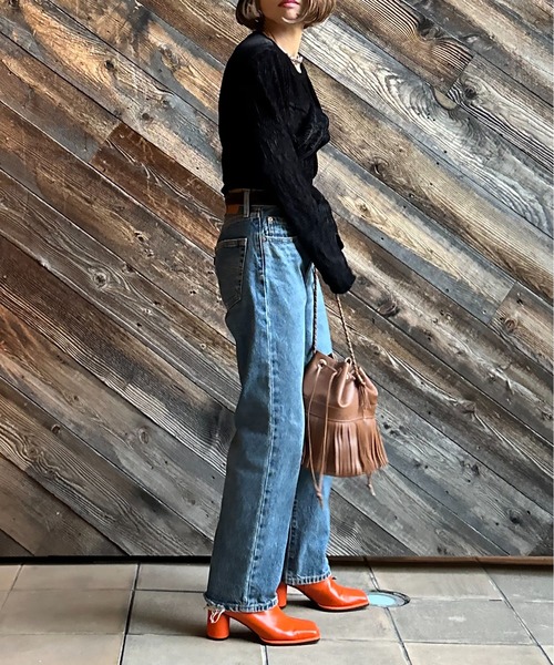 mi via loca（ミヴィアロカ）の「シャイニーベロアプリーツ レイヤードTWISTビスチェトップス（Tシャツ/カットソー・レディース・ブラック/ブルー/マスタード・FREE）」の12枚目の写真