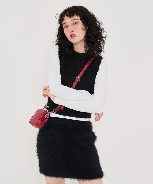 TINA：JOJUN（ティーナジョジュン）の「フラッフ ベスト TINA：JOJUN（ベスト・レディース・ブラック/ピンク/アイボリー・M）」の3枚目の写真