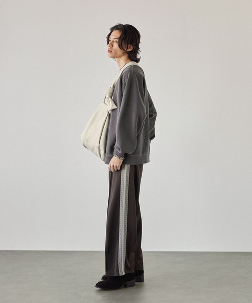 EMMA CLOTHES（エマクローズ）の「ハーフムーンラウンドショルダーバッグ EMMA CLOTHES 2024SS（ショルダーバッグ・メンズ・ブラック/ダークブラウン/アイボリー/ブラック系・FREE）」の16枚目の写真