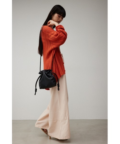 AZUL by moussy(アズールバイマウジー)の「ドローストリングポーチバッグ(ショルダーバッグ・レディース・ブラック/ターコイズブルー/イエロー・FREE)」の11枚目の写真
