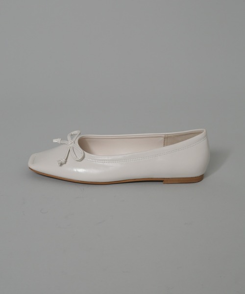 NANO universe（ナノユニバース）の「ステッチトゥバレエシューズ（バレエシューズ・レディース・ブラック/シルバー/ホワイト・37/36/38）」の4枚目の写真