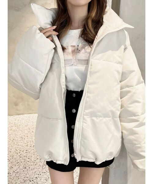 EATME（イートミー）の「スタンドカラーパフジャケット（ブルゾン・レディース・ブラック/アイボリー・FREE）」の18枚目の写真