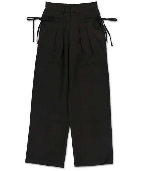 SPINNS(スピンズ)の「サイドリボンデザイン タックパンツ(スラックス・レディース・ブラック/グレイッシュベージュ/チャコール・ONESIZE)」の2枚目の写真