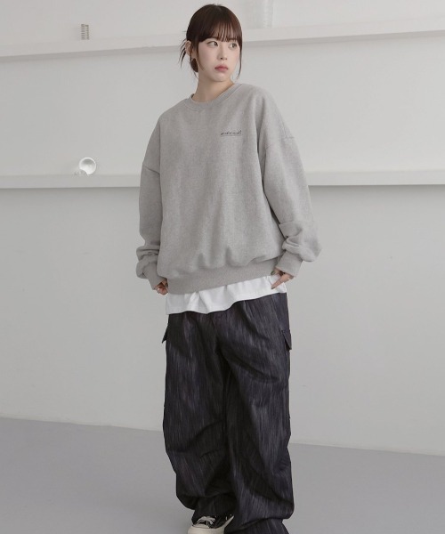 muahmuah(ムーアムーア)の「A'GEM/9 × .kom『muah muah/ムーアムーア』LETTERING LOGO MTM/レタリングロゴ スウェット(スウェット・レディース・ブラック/グレー・FREE)」の12枚目の写真