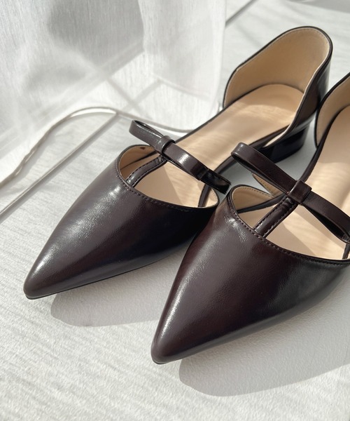 Olu.（オルドット）の「リボンデザインフラットシューズ（パンプス・レディース・ブラック/ブラウン系その他・39/37/35）」の15枚目の写真