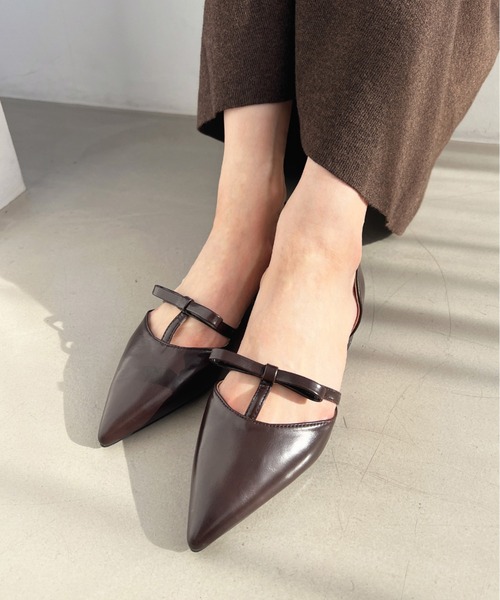 Olu.（オルドット）の「リボンデザインフラットシューズ（パンプス・レディース・ブラック/ブラウン系その他・39/37/35）」の16枚目の写真