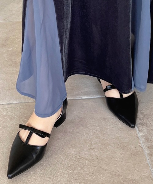 Olu.（オルドット）の「リボンデザインフラットシューズ（パンプス・レディース・ブラック/ブラウン系その他・39/37/35）」の12枚目の写真