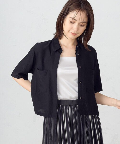 COMME CA ISM(コムサイズム)の「楊柳 クロップト 半袖シャツ(シャツ/ブラウス・レディース・キナリ/ブラック・LARGE/MEDIUM)」の4枚目の写真