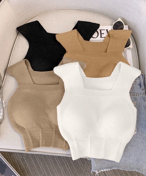 Miniministore（ミニミニストア）の「ショート丈 カップ付きニットタンクトップ（タンクトップ・レディース・ダークベージュ/キャメル/ホワイト/ブラック・FREE）」の9枚目の写真