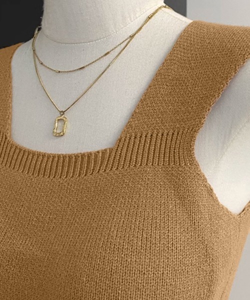 Miniministore（ミニミニストア）の「ショート丈 カップ付きニットタンクトップ（タンクトップ・レディース・ダークベージュ/キャメル/ホワイト/ブラック・FREE）」の17枚目の写真