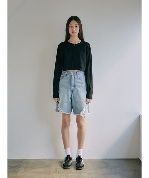 CHAROL（シャロル）の「クラッシュハーフデニム（デニムパンツ・レディース・ブルー/ライトブルー・S/M）」の16枚目の写真