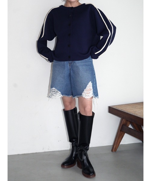 CHAROL（シャロル）の「クラッシュハーフデニム（デニムパンツ・レディース・ブルー/ライトブルー・S/M）」の13枚目の写真