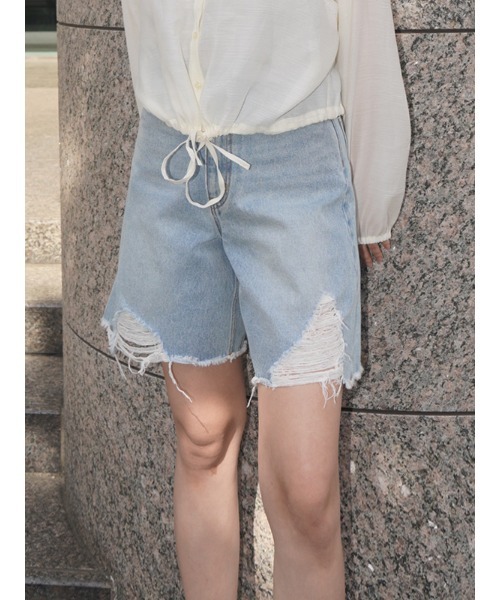 CHAROL（シャロル）の「クラッシュハーフデニム（デニムパンツ・レディース・ブルー/ライトブルー・S/M）」の7枚目の写真