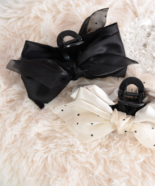 TONE SELECT GOODS（トーンセレクトグッズ）の「【float】リボン ドット 結びデザイン ヘアバンスクリップ（バレッタ/ヘアクリップ・レディース・オフホワイト/ブラック・FREE）」の9枚目の写真