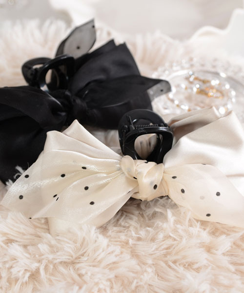 TONE SELECT GOODS（トーンセレクトグッズ）の「【float】リボン ドット 結びデザイン ヘアバンスクリップ（バレッタ/ヘアクリップ・レディース・オフホワイト/ブラック・FREE）」の11枚目の写真