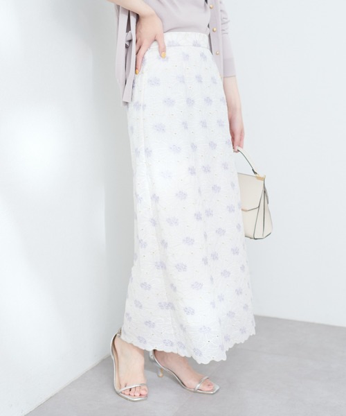 natural couture(ナチュラルクチュール)の「スカラップ配色線刺繍スカート(スカート・レディース・ネイビー/ミント/アイボリー・MEDIUM/LARGE)」の6枚目の写真