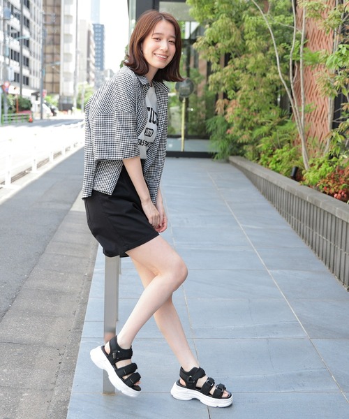 Honeys（ハニーズ）の「ゆるシャツ（シャツ/ブラウス・レディース・グレー系その他/オレンジ系その他/カーキ系/ホワイト系その他・L/M/S）」の5枚目の写真