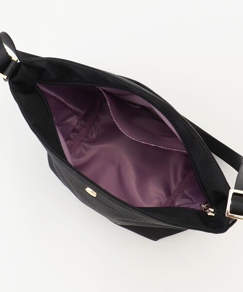 TOCCA(トッカ)の「LOVE MY COLOR CROSSBODY BAG バッグ(ショルダーバッグ・レディース・アイボリー系/カーキ系/ブラック系/ブラック系5/ピンク系/ネイビー系/ベージュ系/ブルー系・F)」の22枚目の写真
