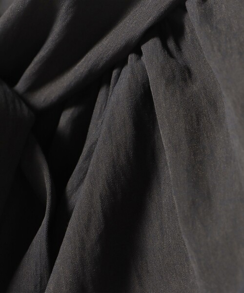 BEAMS HEART（ビームスハート）の「ボウタイセット ノーカラー ブラウス（シャツ/ブラウス・レディース・チャコールグレー/ホワイト系その他5/サックスブルー・FREE）」の18枚目の写真