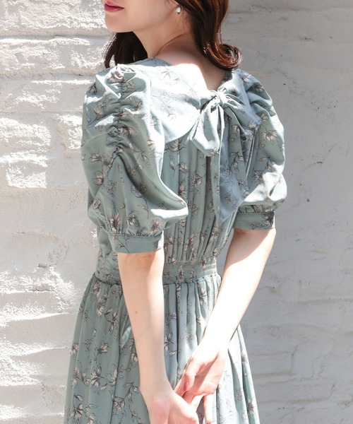 Honeys（ハニーズ）の「後リボンワンピース（ワンピース・レディース・ベージュ系その他/グレー系その他/グリーン系その他・3L/LL/L/M/S）」の3枚目の写真