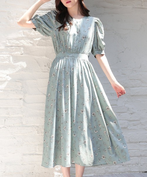 Honeys（ハニーズ）の「後リボンワンピース（ワンピース・レディース・ベージュ系その他/グレー系その他/グリーン系その他・3L/LL/L/M/S）」の10枚目の写真