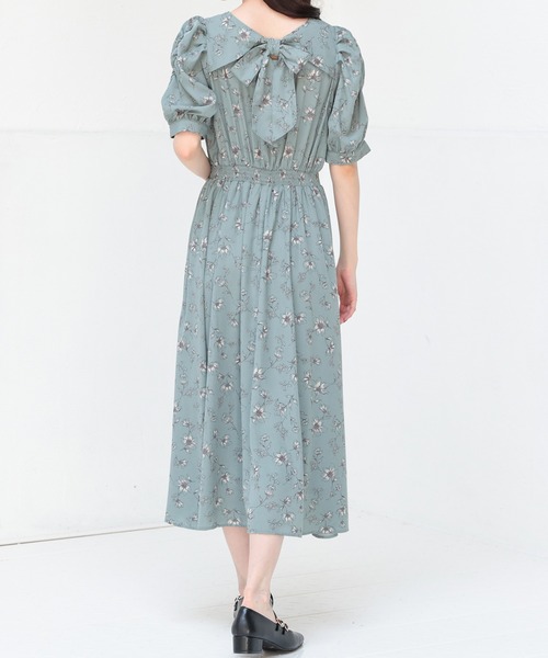 Honeys（ハニーズ）の「後リボンワンピース（ワンピース・レディース・ベージュ系その他/グレー系その他/グリーン系その他・3L/LL/L/M/S）」の21枚目の写真