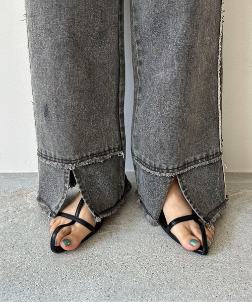 feepur（フェピュール）の「サイドフリンジスリットワイドデニム（デニムパンツ・レディース・ブラック/グレー/ブルー・SMALL/MEDIUM）」の21枚目の写真