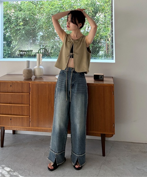 feepur（フェピュール）の「サイドフリンジスリットワイドデニム（デニムパンツ・レディース・ブラック/グレー/ブルー・SMALL/MEDIUM）」の14枚目の写真