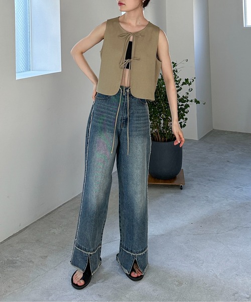 feepur（フェピュール）の「サイドフリンジスリットワイドデニム（デニムパンツ・レディース・ブラック/グレー/ブルー・SMALL/MEDIUM）」の17枚目の写真