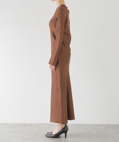 plage（プラージュ）の「BASERANGE/ベースレンジ DYDINE LONGSLEEVE ドレス（ワンピース・レディース・ブラウン・FREE）」の3枚目の写真