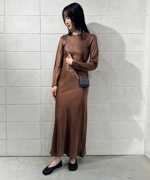 plage（プラージュ）の「BASERANGE/ベースレンジ DYDINE LONGSLEEVE ドレス（ワンピース・レディース・ブラウン・FREE）」の14枚目の写真