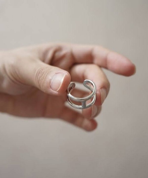 SBG（エスビー）の「インフルエンサーTakiコラボ SBG オープンリング（リング・メンズ・シルバー・FREE）」の5枚目の写真